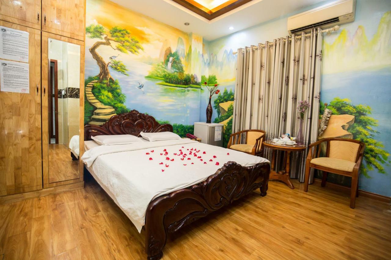 Phuong Linh Hotel Thành Pho Ho Chí Minh Esterno foto